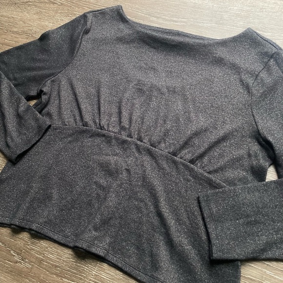 Banana Republic Black Keyhole Sweater Size XL - Picture 2 of 5